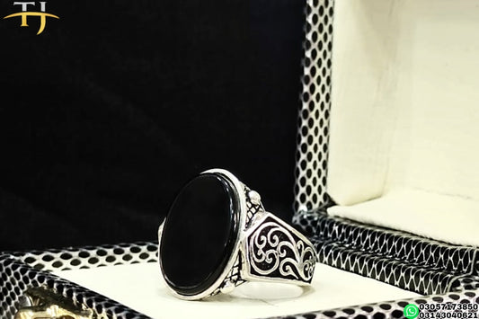 Rich Black♟ - Turkish Silver Ring